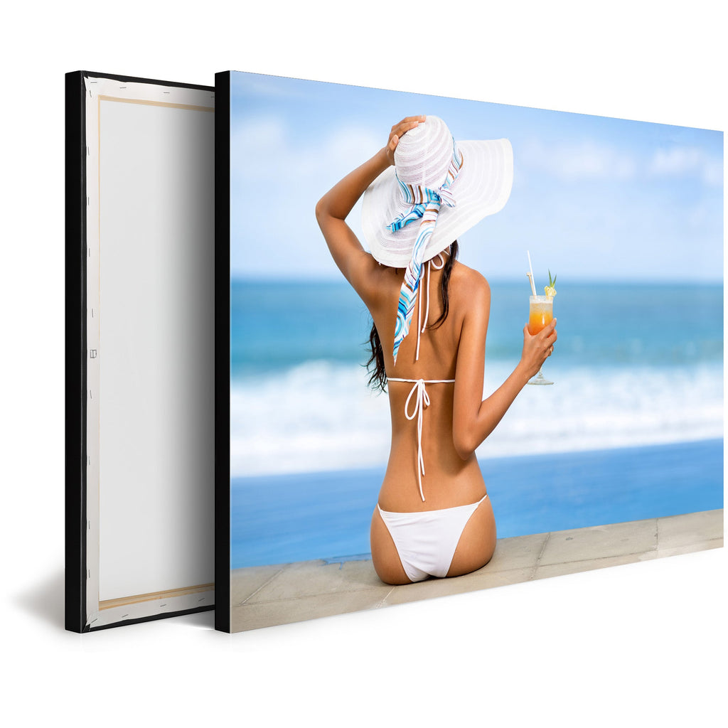 Décoration Murale Moderne DST0021 - Femme en maillot de bain avec un  chapeau qui boit un cocktail en bord de mer - Tableau déco Glamour -  Printadeco – Printadeco-SAS