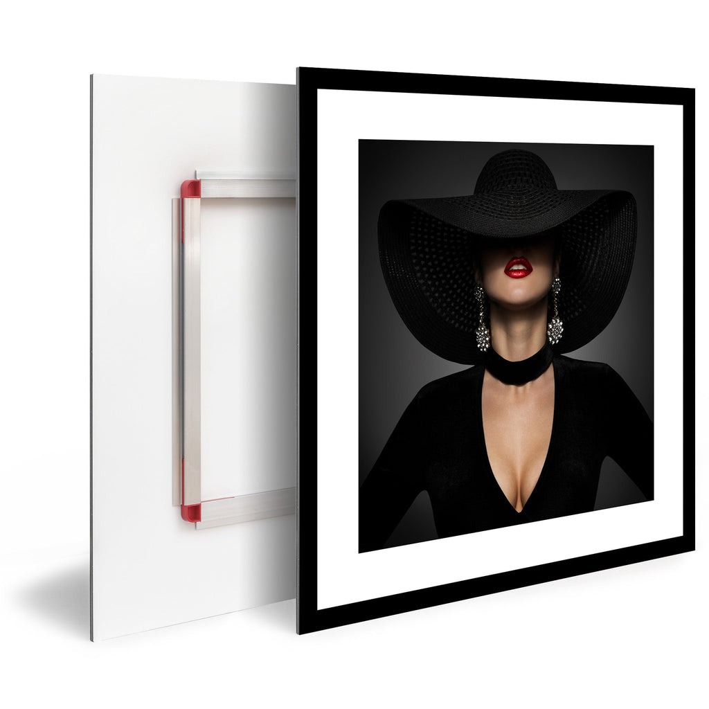 Tableau Moderne pas cher DST0174 - Femme au chapeau noir et lèvres rouges - Tableau déco Glamour
